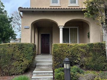 8138 W Preserve Loop, Chino, CA, 91708 Townhouse. Photo 3 of 14